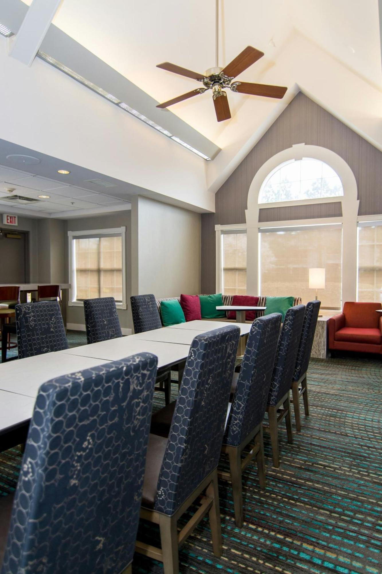 Residence Inn By Marriott Charlotte Piper Glen Экстерьер фото