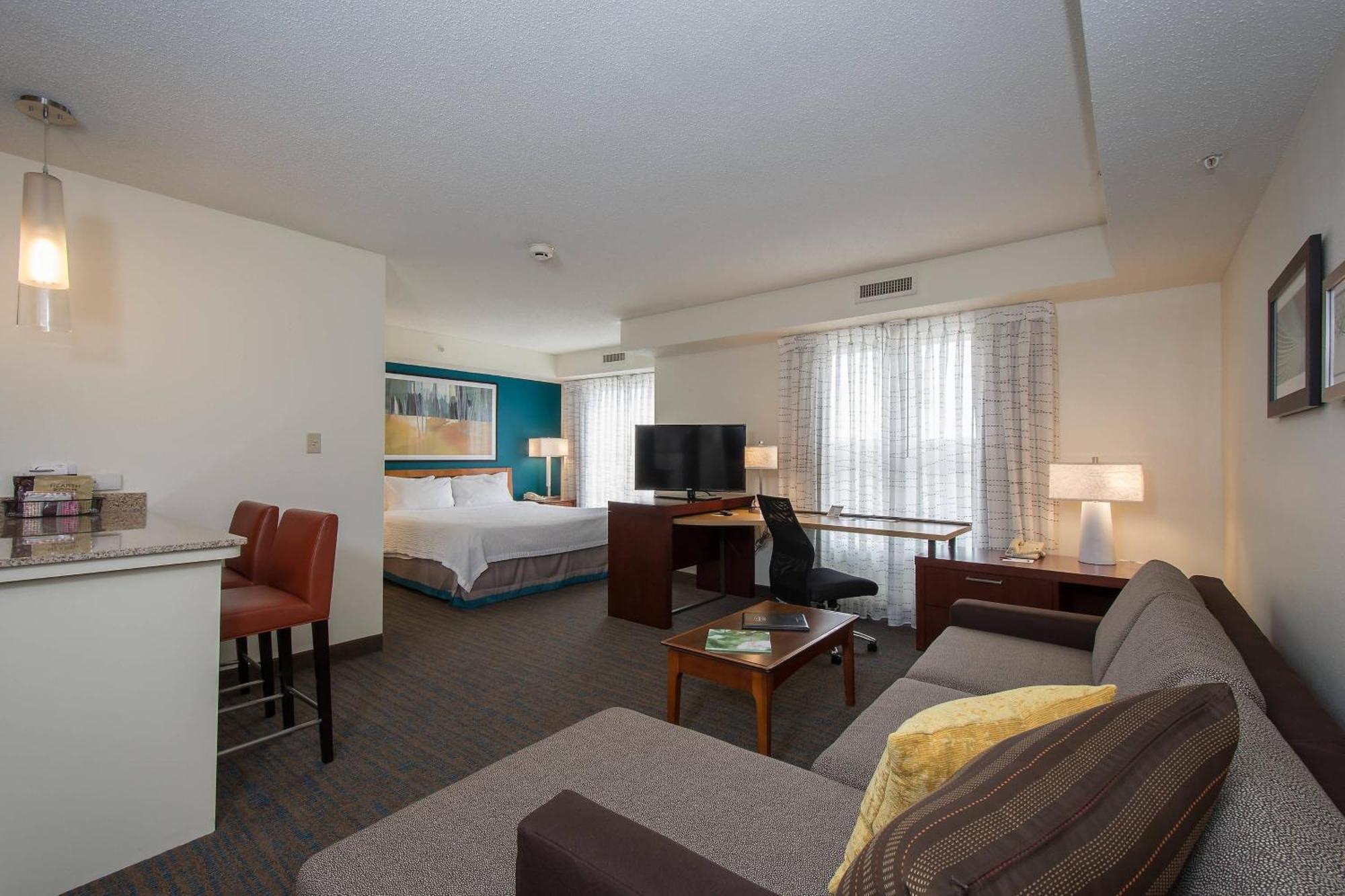 Residence Inn By Marriott Charlotte Piper Glen Экстерьер фото