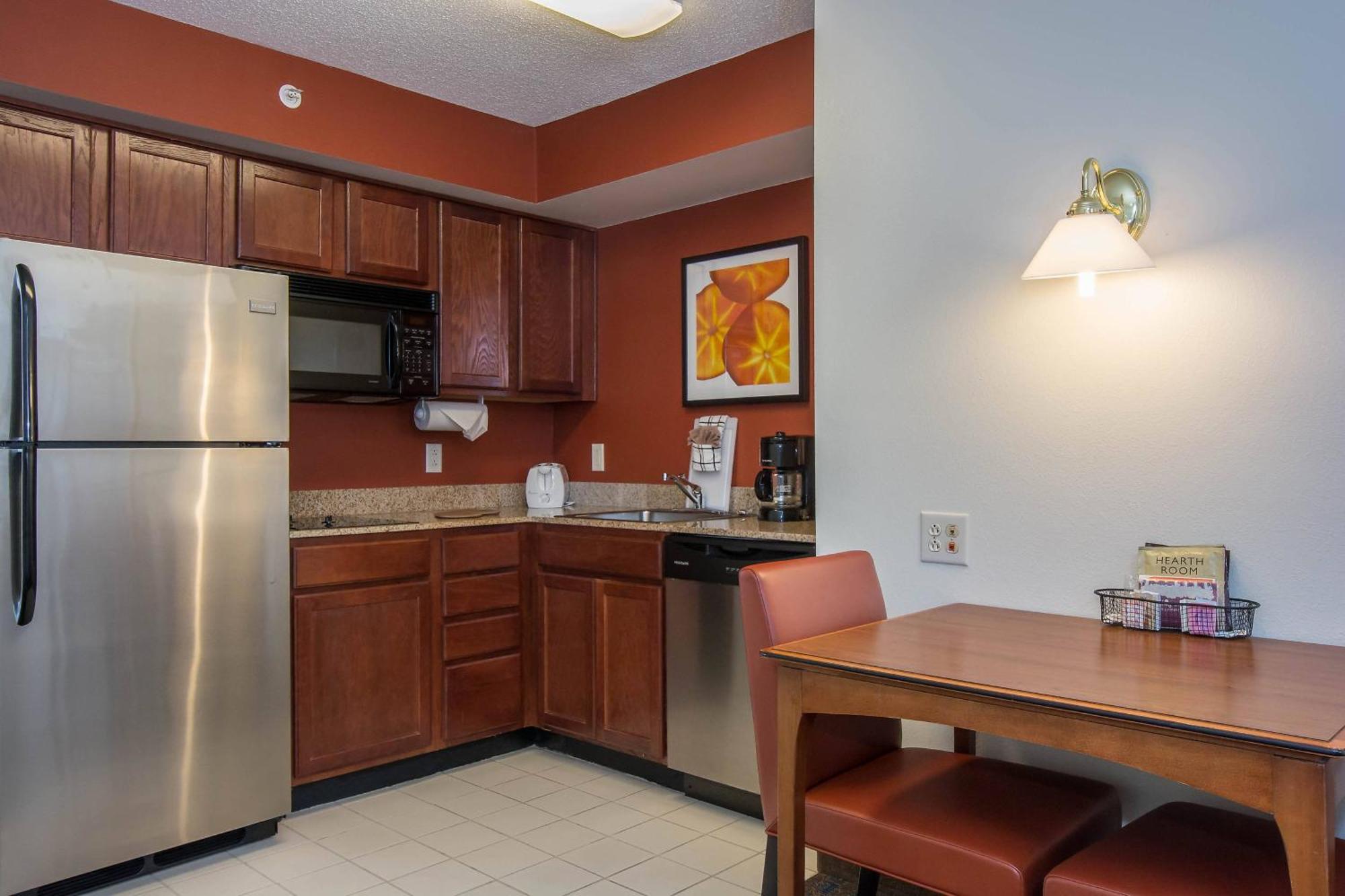 Residence Inn By Marriott Charlotte Piper Glen Экстерьер фото